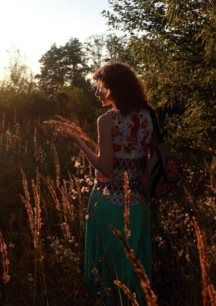 Надежда Полякова, «В пойме реки»