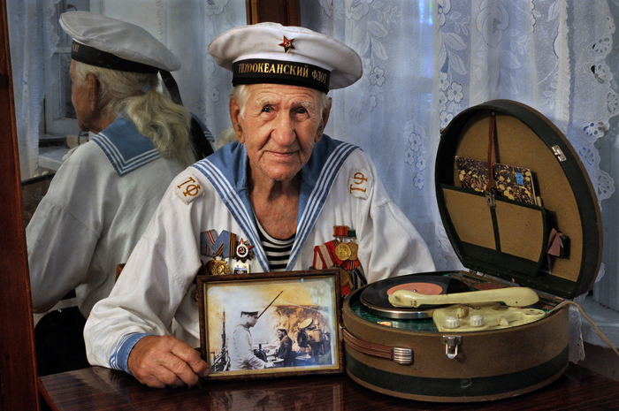 Олег Константинов, «Воспоминания о молодости»