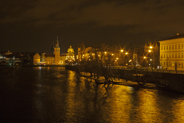 Олег Сурин, «Прага. "Пастельная" ночь»