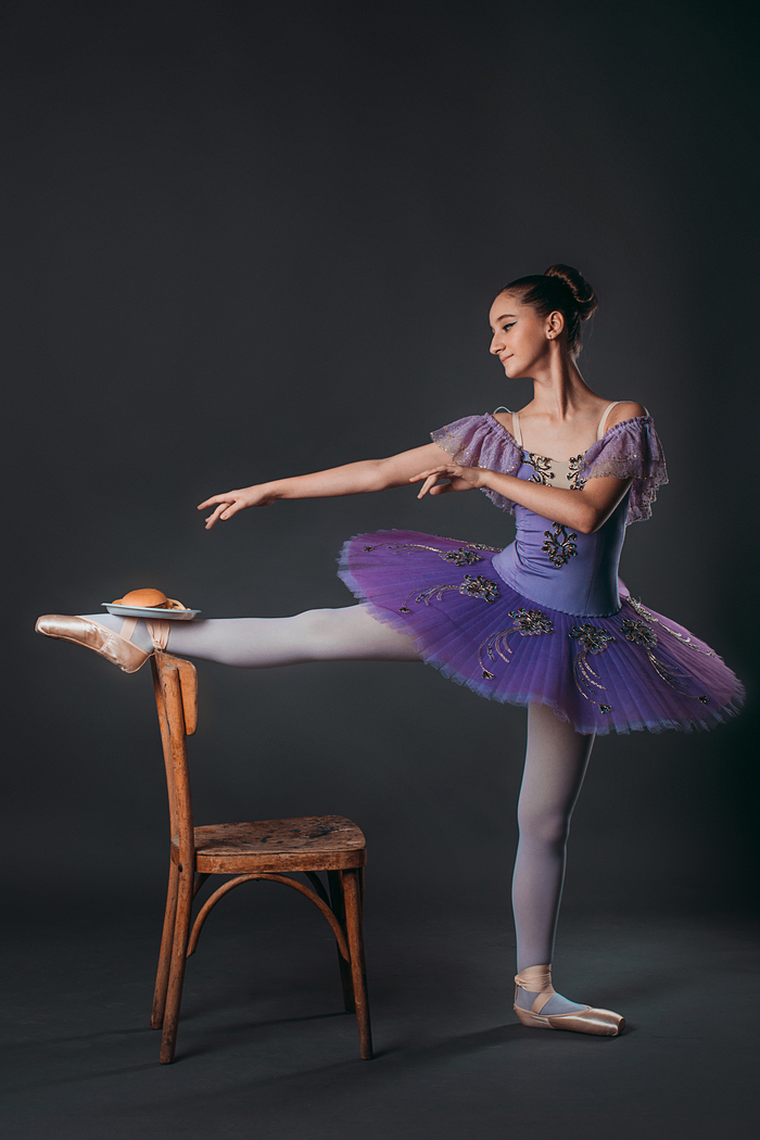 Марина Новинская, «Балет с едой»