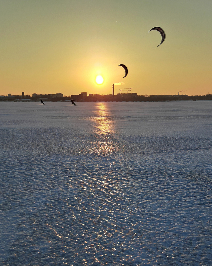Олег, «солнечный ветер»