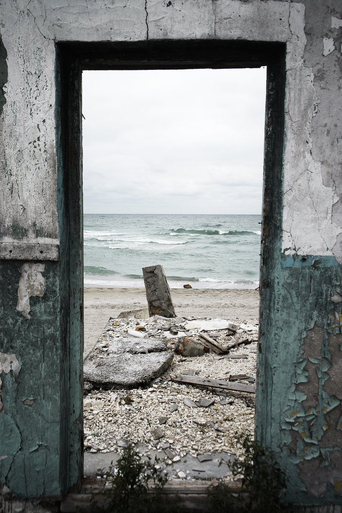 sansa, «окно в море»