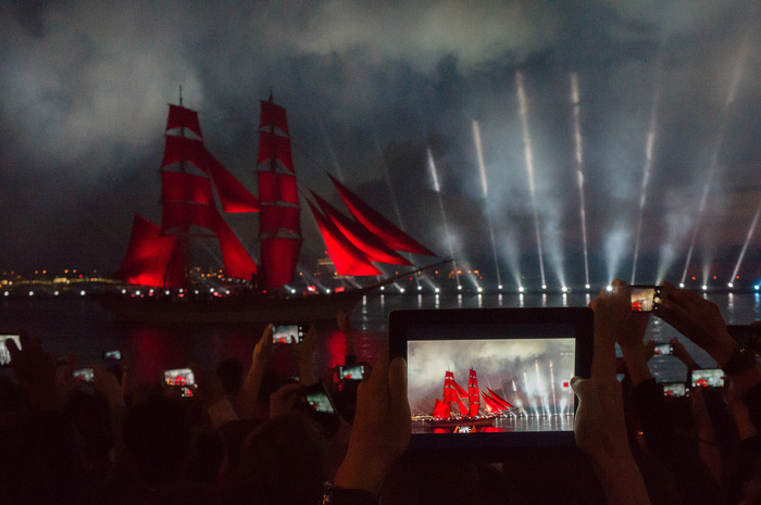 Алые паруса