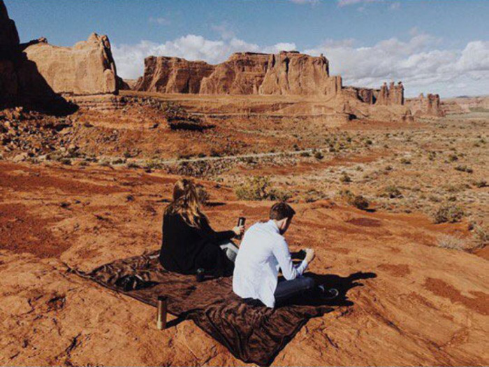 Петр Федоров, «Завтрак в долине арок»