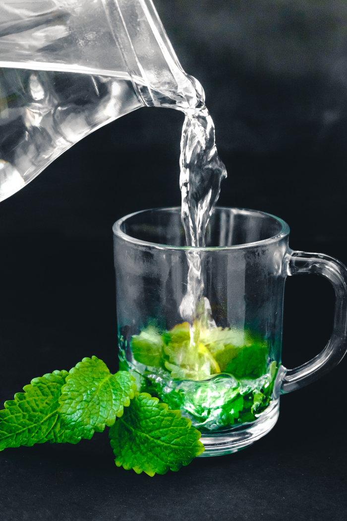 Alena Zinger, «Чай с мелиссой»