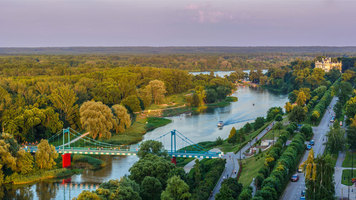 Rectangle x 200 7d120670 97f5 451d 889e d7af19c05e60