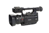 Видеокамера Canon XF100
