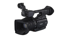 Видеокамера Canon XF200
