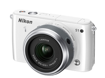 Беззеркальная камера Nikon 1 S1