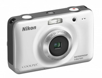 Компактная камера Nikon Coolpix S30