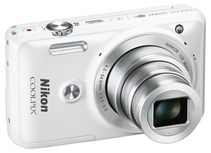 Компактная камера Nikon Coolpix S6900
