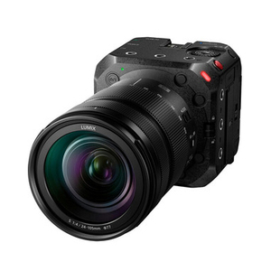 Видеокамера Panasonic Lumix DC-BS1H