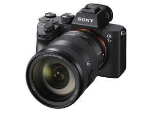 Беззеркальная камера Sony Alpha ILCE-7M3