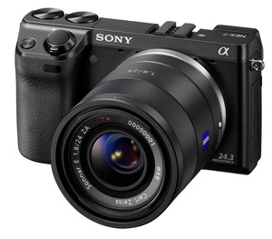 Беззеркальная камера Sony NEX-7